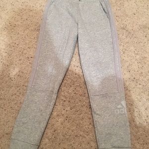Adidas size XL juniors grey sweatpants brand new